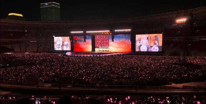 大屏闪耀BLACKPINK现象级巡演新葡京娱乐当科技与顶流同频：艾比森(图1)